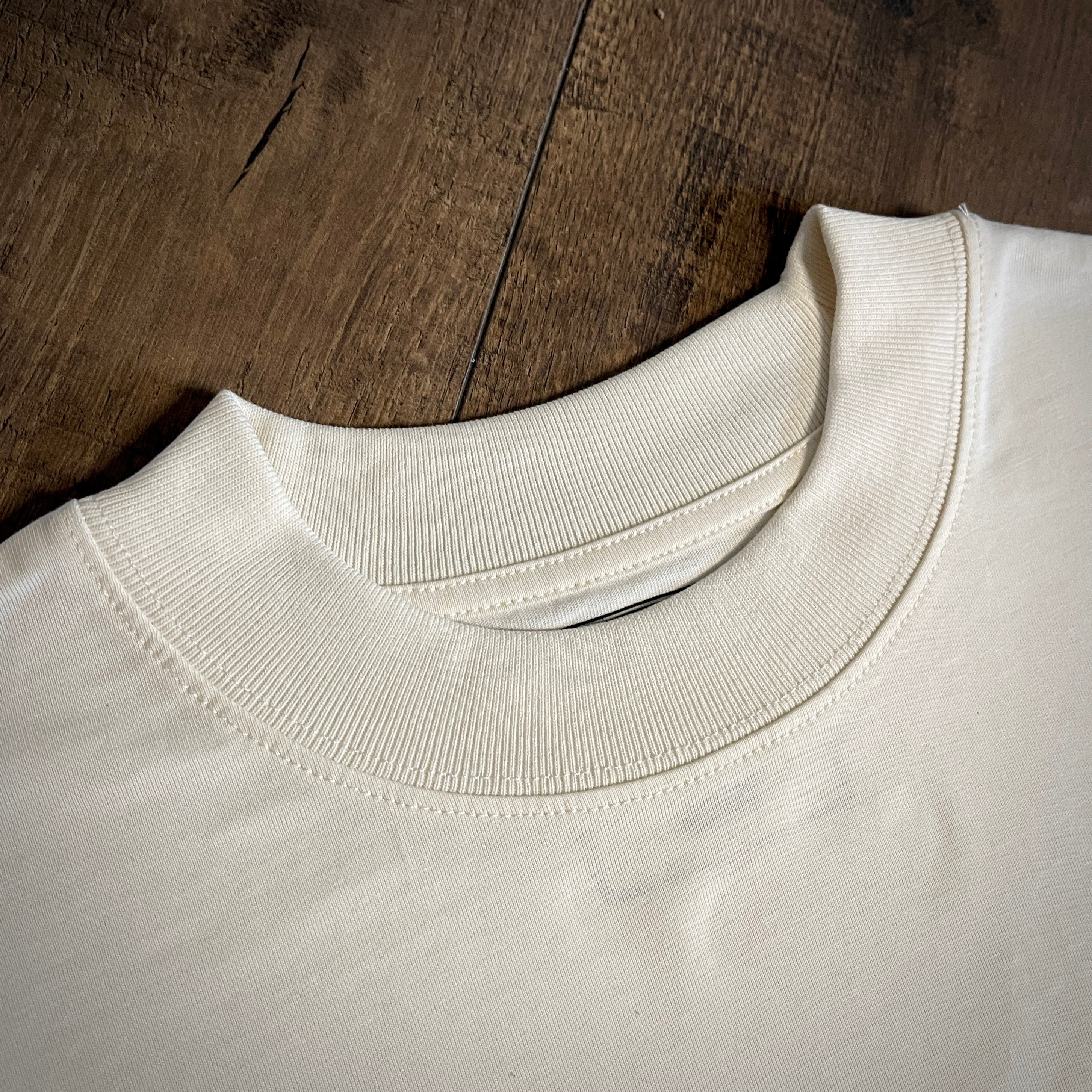 Collection MORS ARCANA - T-shirt oversize "Scorpio" - Crème